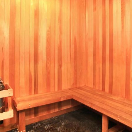 Holiday In La - 1Br With Free Parking, Laundry, Pool لوس أنجلوس المظهر الخارجي الصورة