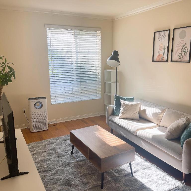 Holiday In La - 1Br With Free Parking, Laundry, Pool لوس أنجلوس المظهر الخارجي الصورة